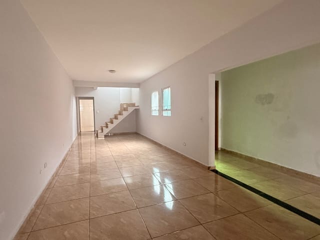 Sobrado com 170m² 4 quartos e 4 banheiros, à venda, no bairro Jardim Nova Germania em São Paulo