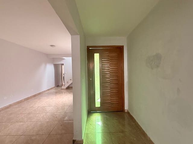 Sobrado com 170m² 4 quartos e 4 banheiros, à venda, no bairro Jardim Nova Germania em São Paulo
