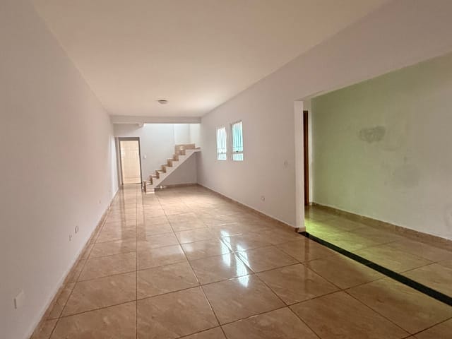 Sobrado com 170m² 4 quartos e 4 banheiros, à venda, no bairro Jardim Nova Germania em São Paulo
