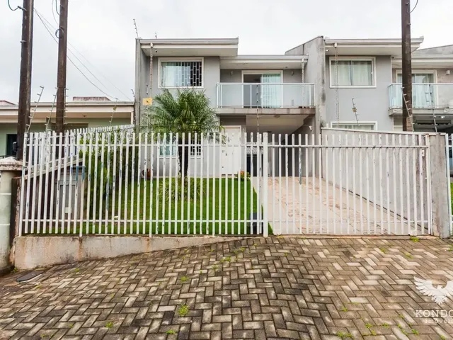 Sobrado com 220m² 3 quartos e 4 banheiros, à venda, no bairro Botiatuva em Campo Largo
