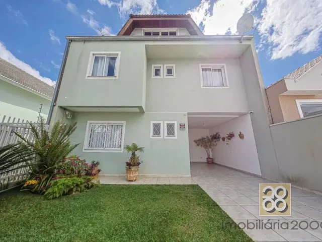 Sobrado 3 quartos e 1 banheiro, à venda, no bairro Santa Felicidade em Curitiba