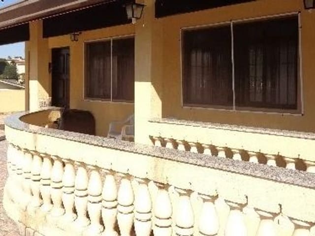 Sobrado com 455m² 4 quartos e 3 banheiros, à venda, no bairro City Bussocaba em Osasco