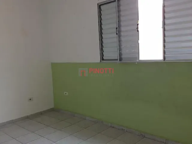Sobrado 4 quartos e 2 banheiros, à venda, no bairro Vila Tanque em São Bernardo do Campo