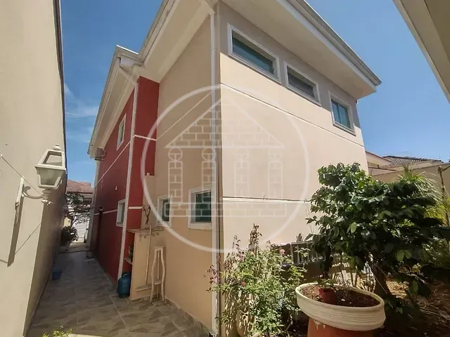 Sobrado com 324m² 4 quartos e 2 banheiros, à venda, no bairro Jardim Campo Grande em São Paulo