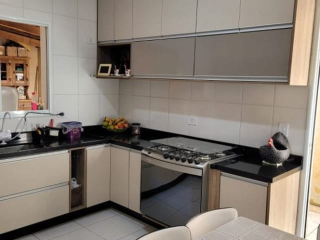 Sobrado com 125m² 2 quartos e 2 banheiros, à venda, no bairro Jardim Monte Verde (Caucaia do Alto) em Cotia