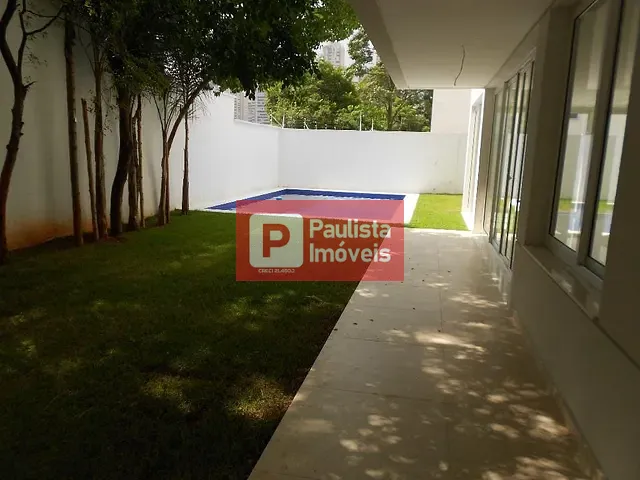 Sobrado com 787m² 4 quartos e 8 banheiros, à venda, no bairro Brooklin em São Paulo