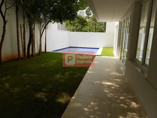 Sobrado com 787m² 4 quartos e 8 banheiros, à venda, no bairro Brooklin em São Paulo