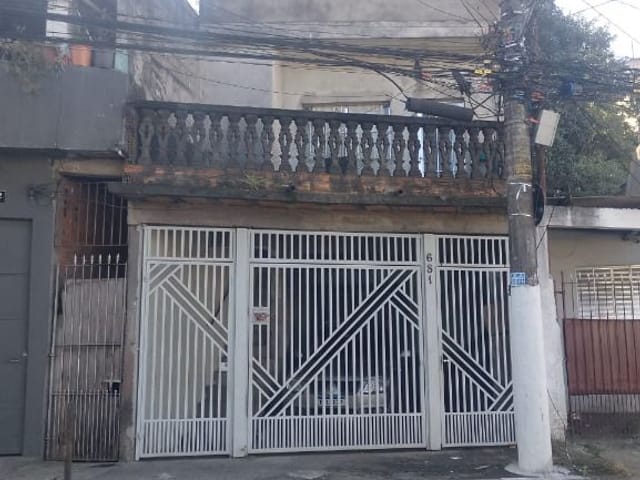 Sobrado com 214m² 3 quartos e 2 banheiros, à venda, no bairro Conceicao em Osasco