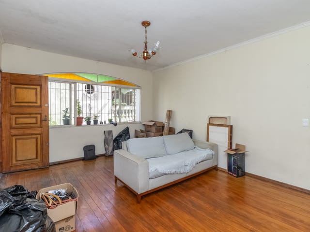Sobrado com 232m² 4 quartos e 3 banheiros, à venda, no bairro Vila Pereira Barreto em São Paulo