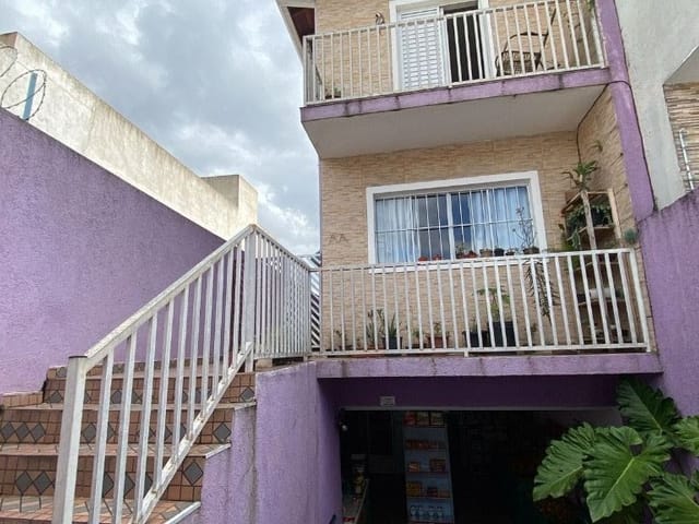 Sobrado com 137m² 5 quartos e 3 banheiros, à venda, no bairro Jardim Boa Vista (Zona Oeste) em São Paulo