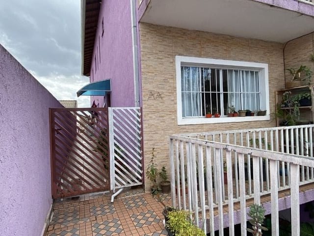 Sobrado com 137m² 5 quartos e 3 banheiros, à venda, no bairro Jardim Boa Vista (Zona Oeste) em São Paulo