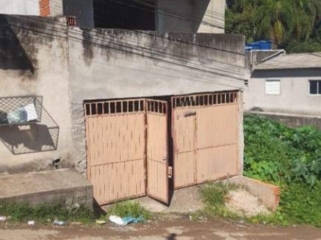 Sobrado com 270m² 3 quartos e 4 banheiros, à venda, no bairro Nhambuca em Cotia