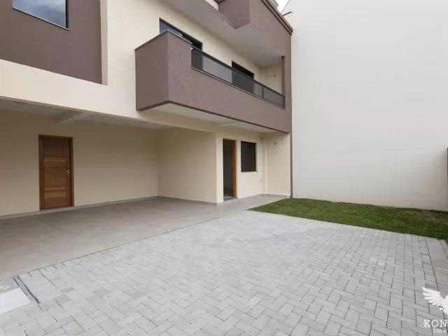 Sobrado com 128m² 3 quartos e 4 banheiros, à venda, no bairro Santa Felicidade em Curitiba