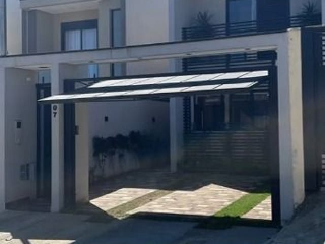 Sobrado com 150m² 3 quartos e 3 banheiros, à venda, no bairro Villas do Jaguari em Santana de Parnaíba