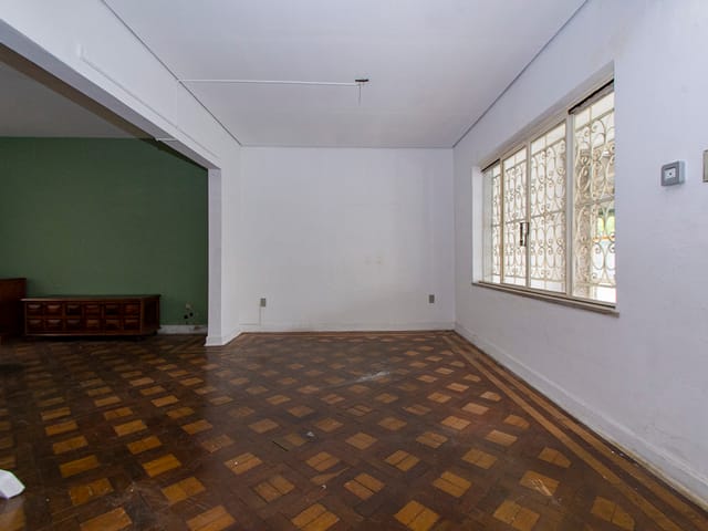 Sobrado com 295m² 3 quartos e 2 banheiros, à venda, no bairro Aclimação em São Paulo
