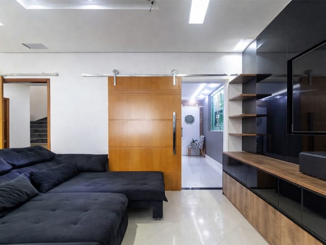 Sobrado com 396m² 4 quartos e 5 banheiros, à venda, no bairro Jardim das Bandeiras em São Paulo