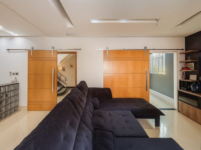 Sobrado com 396m² 4 quartos e 5 banheiros, à venda, no bairro Jardim das Bandeiras em São Paulo