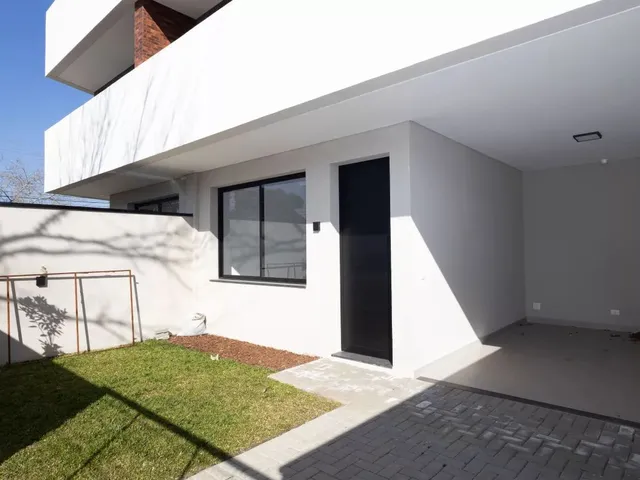 Sobrado 3 quartos e 3 banheiros, à venda, no bairro Santa Felicidade em Curitiba