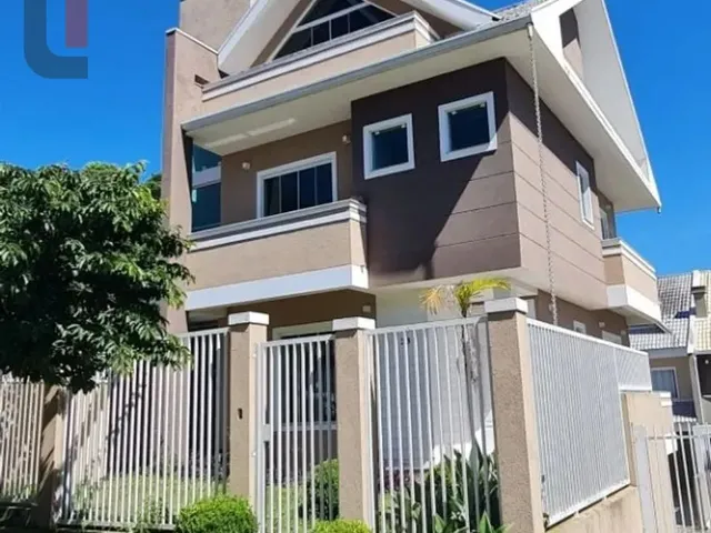 Sobrado com 195m² 3 quartos e 4 banheiros, à venda, no bairro Aristocrata em São José Dos Pinhais