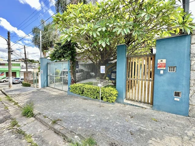Sobrado com 283m² 4 quartos e 3 banheiros, à venda, no bairro Jardim Jussara em São Paulo