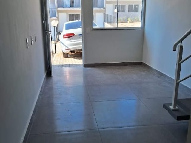 Sobrado com 50m² 2 quartos e 2 banheiros, à venda, no bairro Bairro Jardim Nossa Senhora das Graças em Cotia