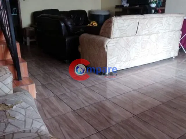 Sobrado com 180m² 3 quartos e 3 banheiros, à venda, no bairro Parque Renato Maia em Guarulhos