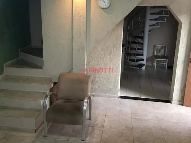 Sobrado 4 quartos e 1 banheiro, à venda, no bairro Vila Jerusalém em São Bernardo do Campo