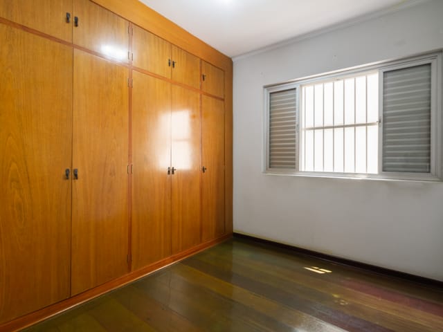 Sobrado com 267m² 3 quartos e 3 banheiros, à venda, no bairro Vila Ipojuca em São Paulo