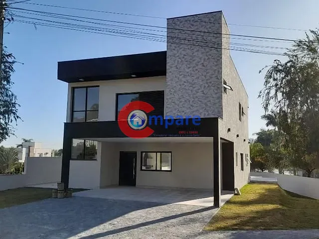 Sobrado com 600m² 4 quartos e 2 banheiros, à venda, no bairro Jardim Colonial em Atibaia