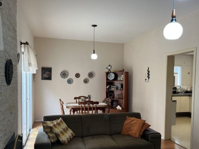 Sobrado com 170m² 4 quartos e 2 banheiros, à venda, no bairro Jardim Rosalina em Cotia