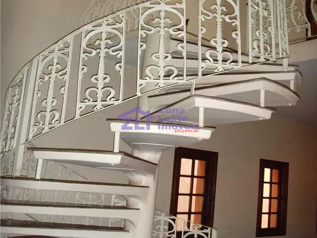 Sobrado com 360m² 4 quartos e 4 banheiros, à venda, no bairro Jardim Nossa Senhora do Carmo em São Paulo