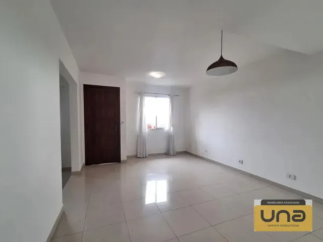 Sobrado 3 quartos e 1 banheiro, à venda, no bairro GUABIROTUBA em Curitiba