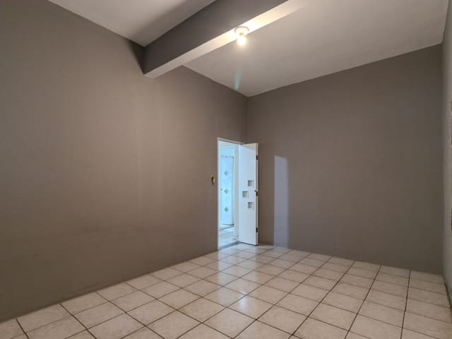 Sobrado com 524m² 3 quartos e 3 banheiros, à venda, no bairro Jardim Miriam em São Paulo