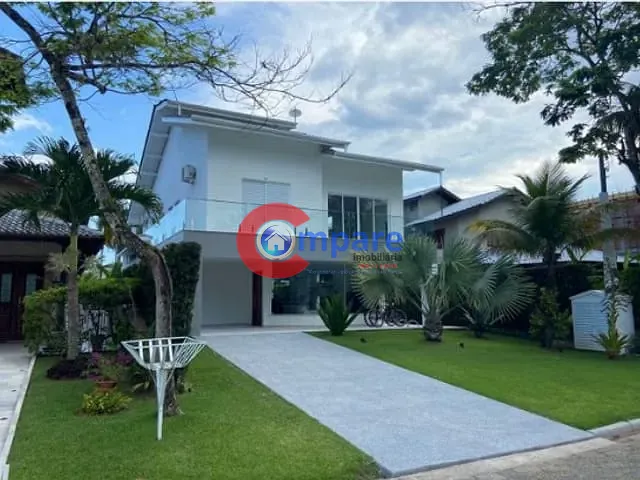 Sobrado com 547m² 3 quartos e 3 banheiros, à venda, no bairro Vista Linda em Bertioga