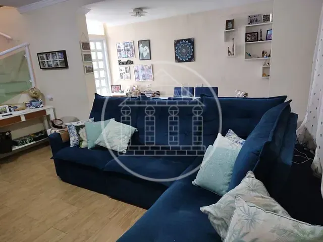 Sobrado com 125m² 4 quartos e 2 banheiros, à venda, no bairro Jardim das Imbuias em São Paulo