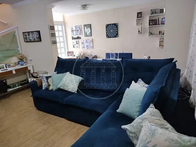 Sobrado com 125m² 4 quartos e 2 banheiros, à venda, no bairro Jardim das Imbuias em São Paulo