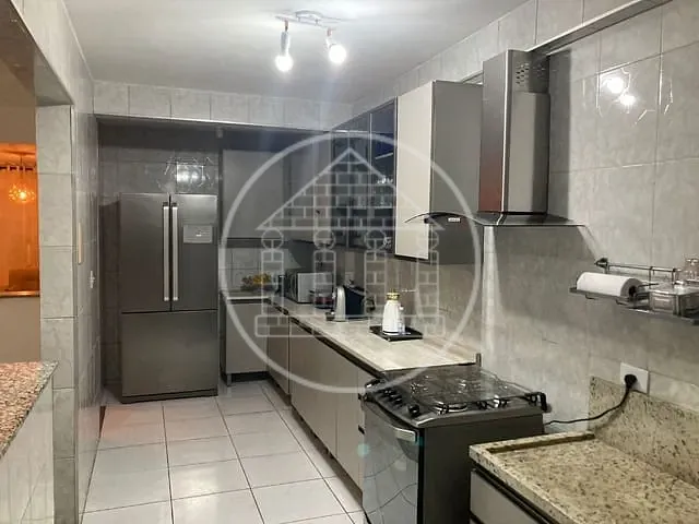 Sobrado com 125m² 2 quartos e 2 banheiros, à venda, no bairro Conjunto Habitacional Jardim São Bento em São Paulo