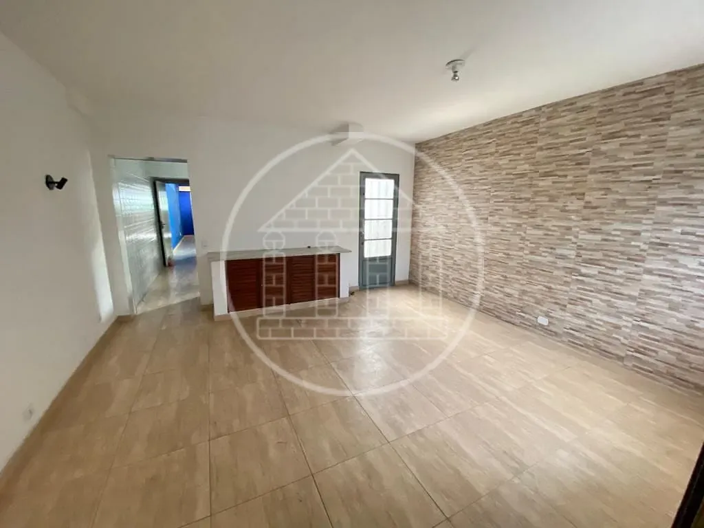 Casa, 4 quartos, 190 m² - Foto 1