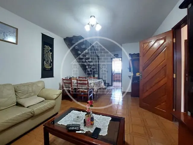 Sobrado com 140m² 2 quartos e 2 banheiros, à venda, no bairro Jardim das Camélias (Zona Sul) em São Paulo