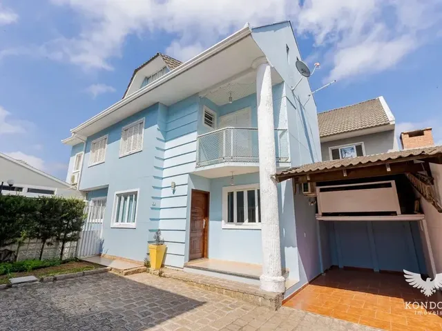 Sobrado 4 quartos e 4 banheiros, à venda, no bairro Santa Felicidade em Curitiba