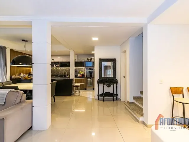 Sobrado com 167m² 3 quartos e 3 banheiros, à venda, no bairro Atuba em Curitiba