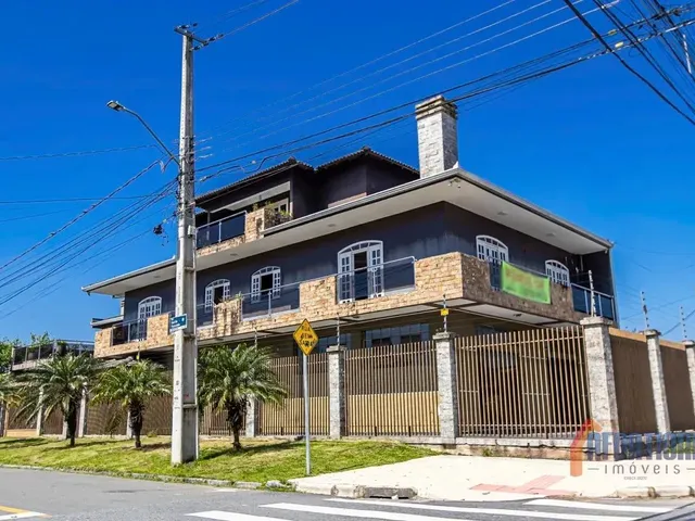 Sobrado com 384m² 5 quartos e 4 banheiros, à venda, no bairro Jardim Independencia em São José Dos Pinhais