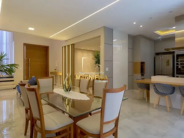 Casa com 280m² 3 quartos e 5 banheiros, à venda, no bairro Umbará em Curitiba