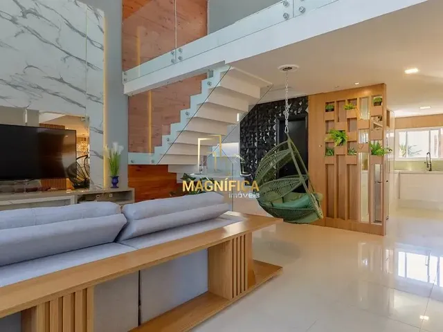 Casa com 220m² 4 quartos e 3 banheiros, à venda, no bairro Umbará em Curitiba