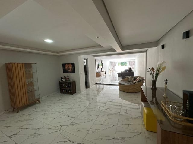 Sobrado com 200m² 5 quartos e 4 banheiros, à venda, no bairro Jardim Boa Vista (Zona Oeste) em São Paulo