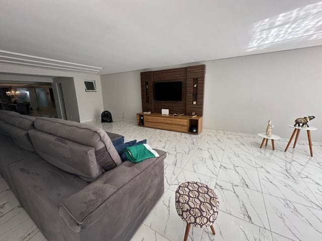 Sobrado com 200m² 5 quartos e 4 banheiros, à venda, no bairro Jardim Boa Vista (Zona Oeste) em São Paulo