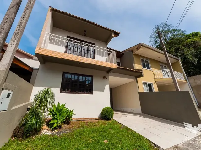 Sobrado com 126m² 3 quartos e 3 banheiros, à venda, no bairro Abranches em Curitiba