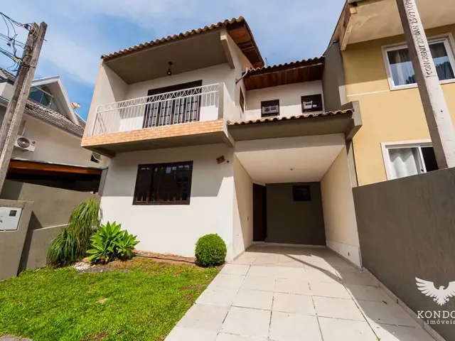Sobrado com 126m² 3 quartos e 3 banheiros, à venda, no bairro Abranches em Curitiba