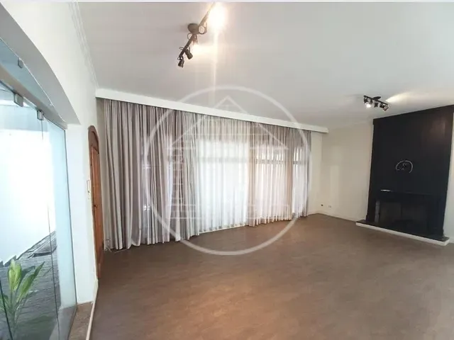 Sobrado com 250m² 4 quartos e 3 banheiros, à venda, no bairro Santo Amaro em São Paulo