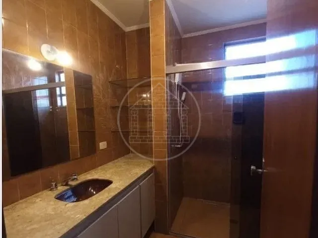 Sobrado com 250m² 4 quartos e 3 banheiros, à venda, no bairro Santo Amaro em São Paulo